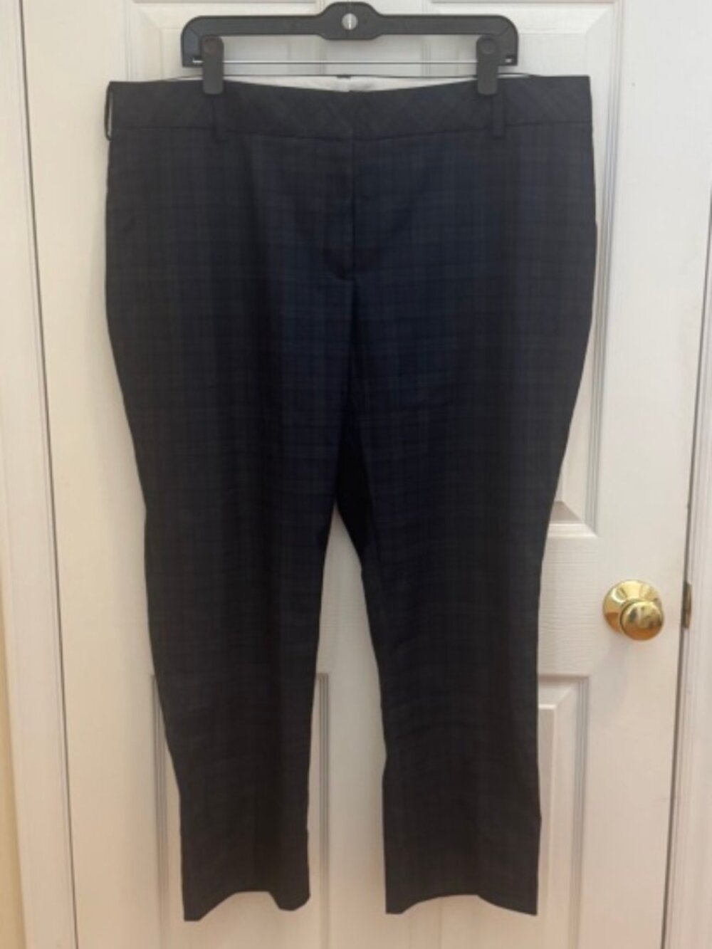 Lands End Black Watch Plaid Crop, Size 18W